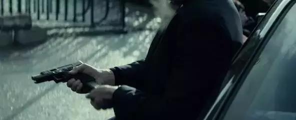 战术美学｜《疾速追杀》的“枪械世界”