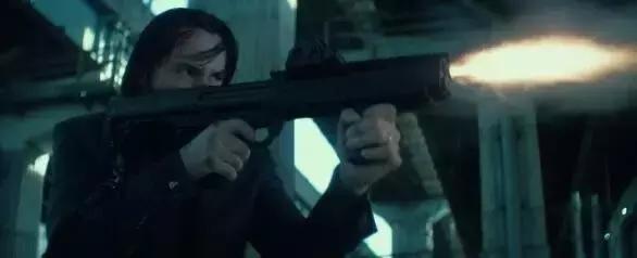 战术美学｜《疾速追杀》的“枪械世界”