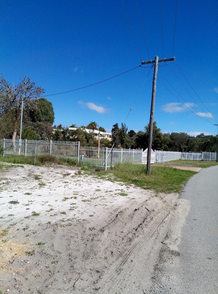 西澳珀斯||雨天的屋檐不滴水，因为房子上面有一个绝妙的装置