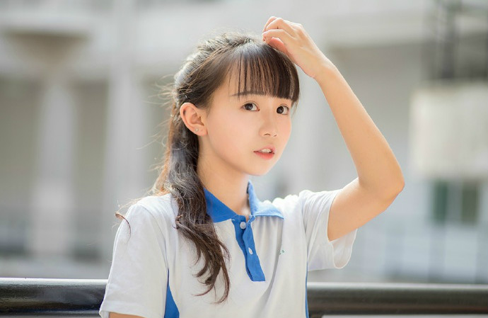 如果我的衣橱有深圳校服，我一定天天穿！美哭惹！