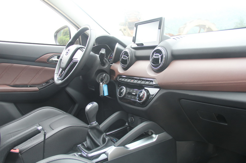 2017款北汽昌河q35各项功能,昌河q35试驾视频