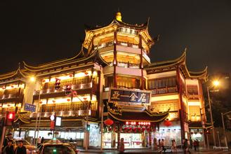 北京十大小吃街排行榜前十名,全国十大小吃一条街排名