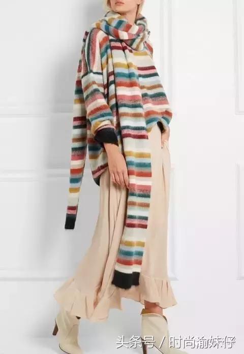 街怕秀：杨幂唐嫣娜扎、袁姗姗戚薇看个够2000元不过起步价