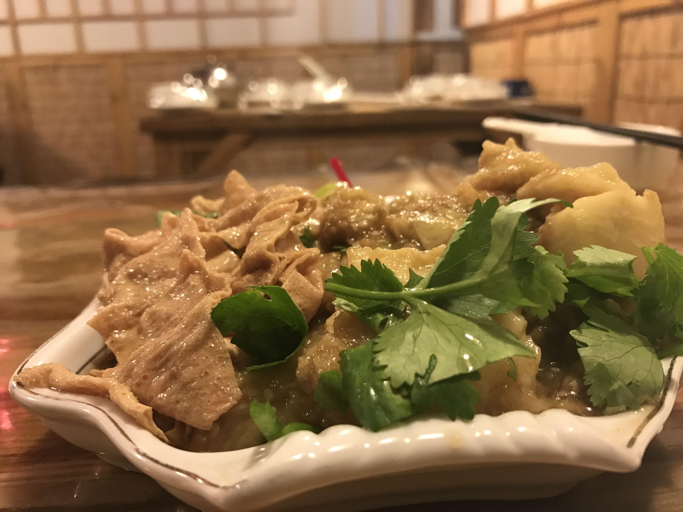 邯郸滏西大街上这家店一般晚上8点后就不要去了！因为没的吃了啊