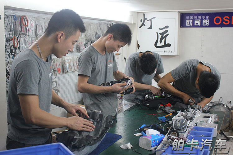 日产贵士大灯,海拉五最新款氙气透镜