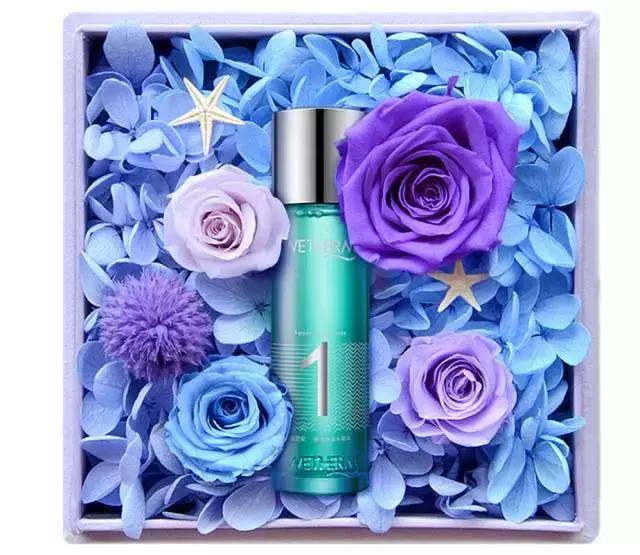 女神包包里必备款,女神包包里必备的精品