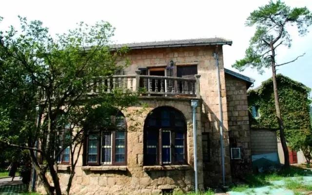 在干将莫邪的神话里，有一个地方，颜值逆天奢华而低调