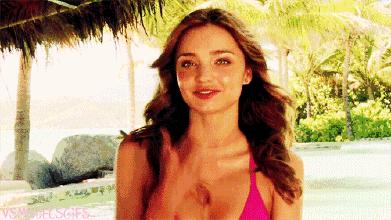 北极狐双肩包400与900元的区别,北极狐双肩包最经典