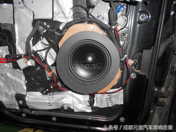 成都大切诺基改装包围,成都大切诺基音响改装