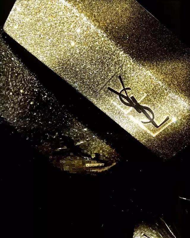 朋友圈被YSL口红霸屏明星都在追捧的口红们(附最全试色)