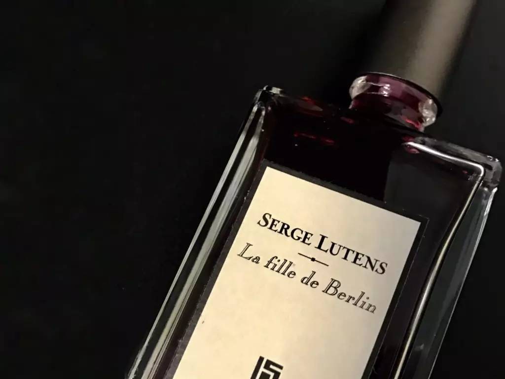 怎么判断自己适合什么香水男 (男生应该知道什么的香水最好)