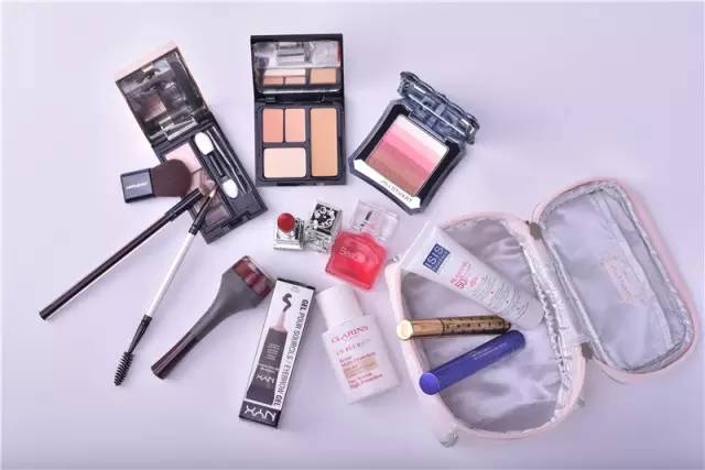 种草化妆遮痘痘,种草彩妆省钱