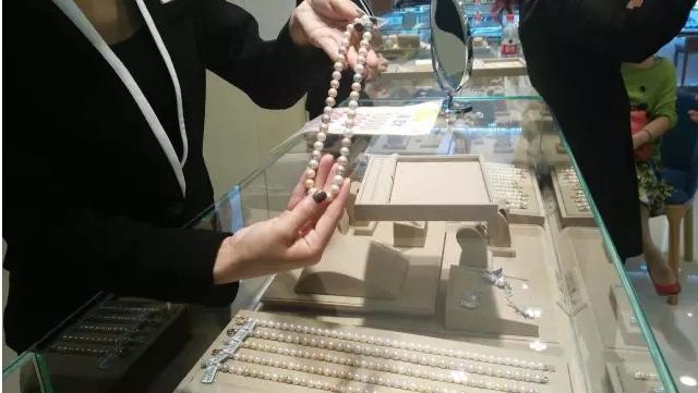 华丽变身装,华丽变身霸气