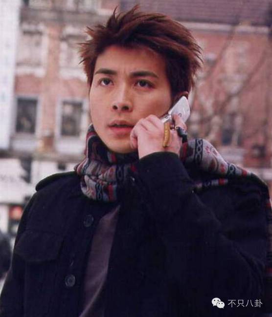 当年的校花为何变成现在的模样,18岁的天空校草现状