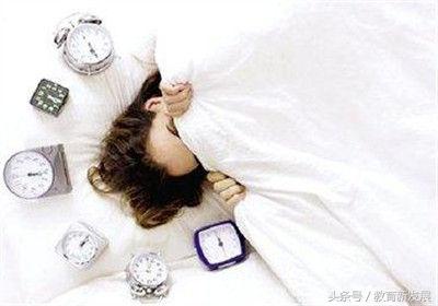 睡不着玩手机怎么提高睡眠,晚上玩手机导致失眠怎么办