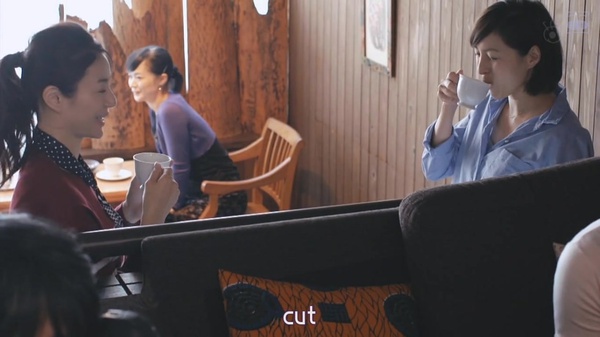 女明星不当演员能干吗？出书、拿大奖、走上人生巅峰不是不可能！