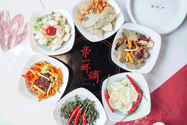 老板壕打5.8折,全年无休摄魂小龙虾,逼爆头我都要吃到Ta