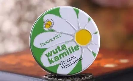 女神包包里必备款,女神包包里必备的精品