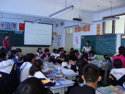 兰州新区永登五中*党**支部：用良心责任打造新区特色名校