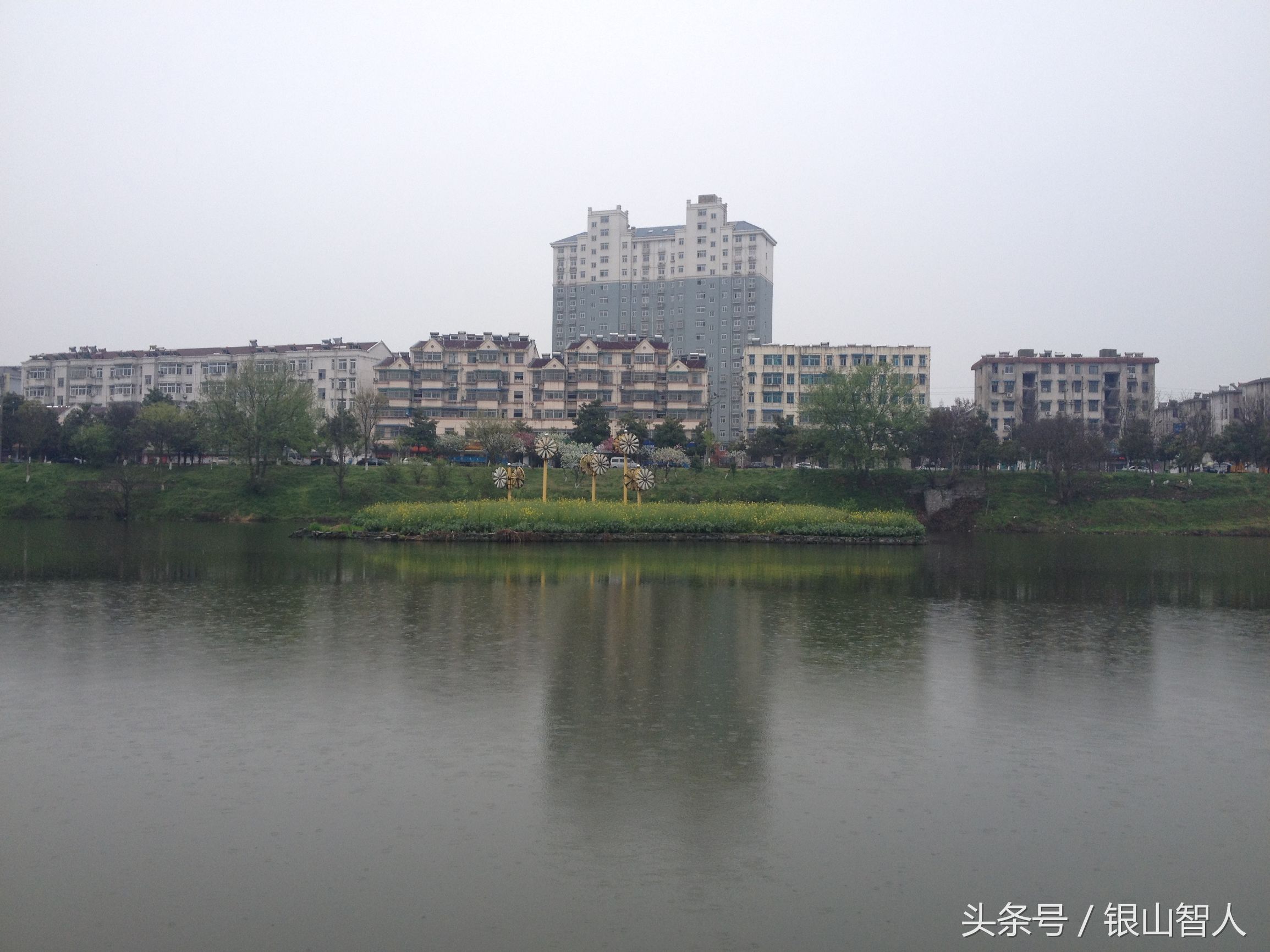 芜湖一中和无为中学哪个好,芜湖无为中学最好吗