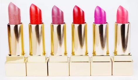 今天朋友圈都被这款口红刷爆啦！