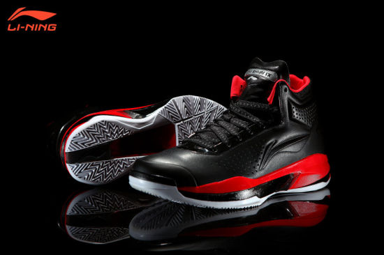 国产李宁的巅峰,李宁驭帅14low对比驭帅14