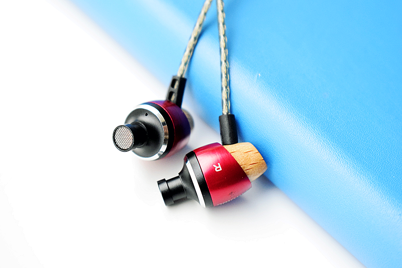 am800和阿思翠哪个好,阿思翠am800迭代版区别