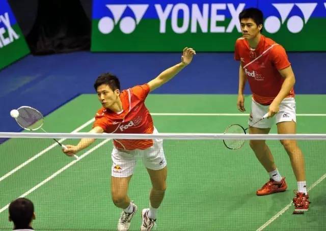 蔡赟傅海峰接发,蔡赟反手高远球如何发力