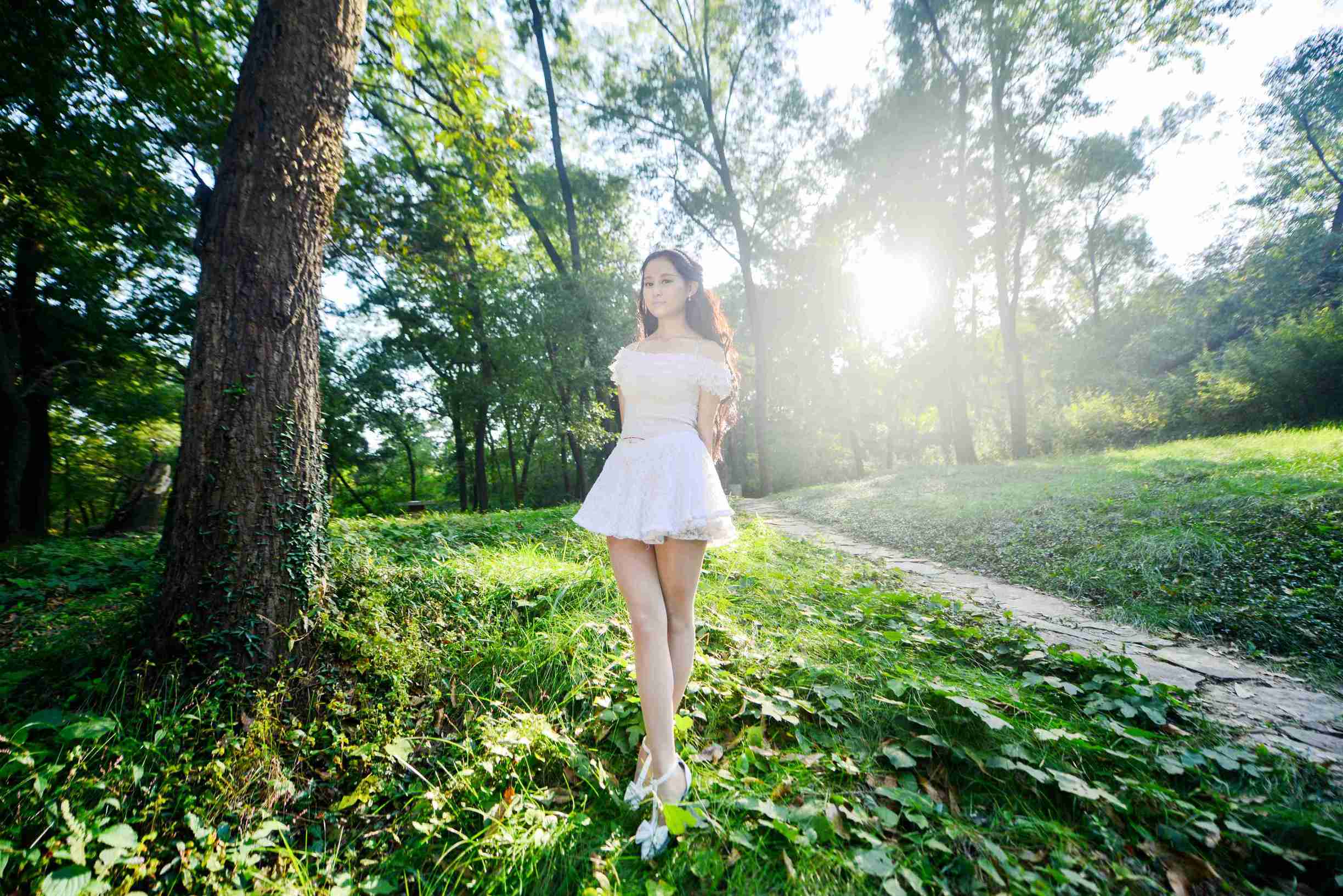 听歌觉得每首歌都像自己,有时候喜欢听歌不是因为歌唱的好