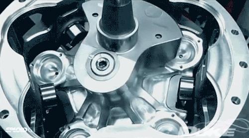 电梯如何正常开关门一次,电梯的门是怎样控制开的