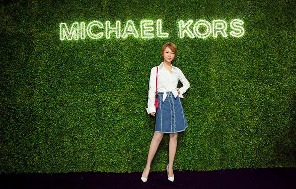 杨幂娜扎颜值超高,杨幂奚梦瑶私服照