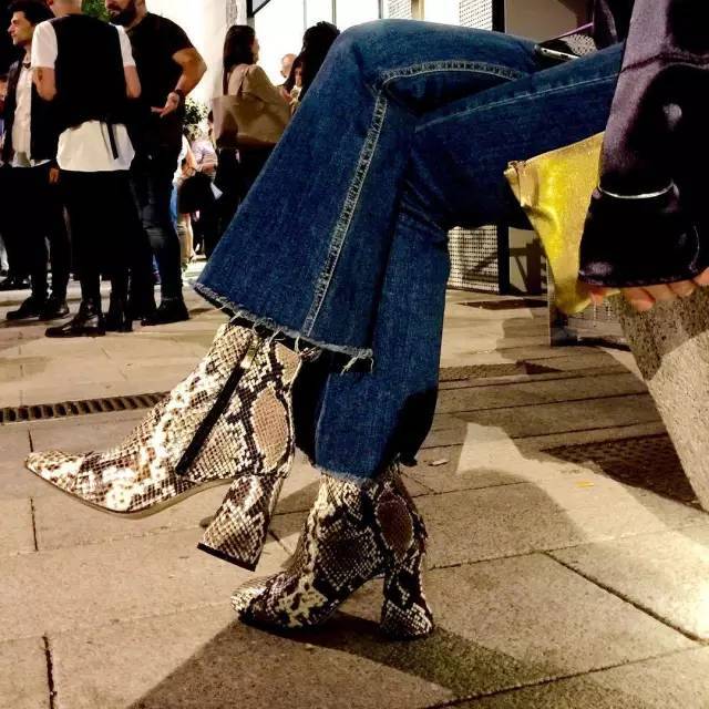 新款时髦2022年短靴子,今年时髦的短靴你想好怎么搭了么