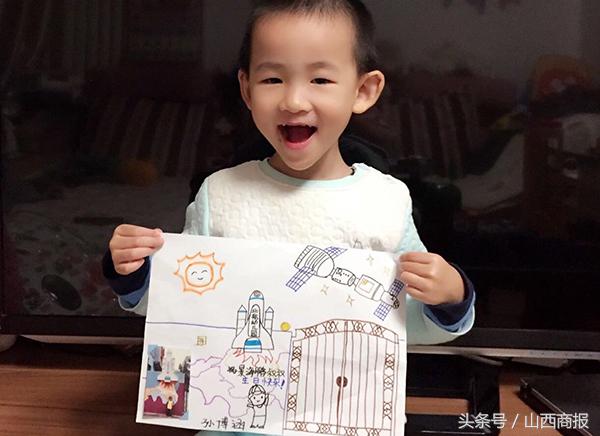 看看全国小朋友送给太空景海鹏老乡的生日“礼物”