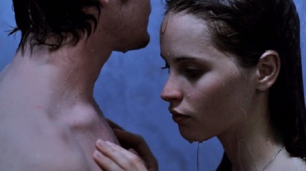 你在乎的是态度我在乎的是细节,你对别人的态度决定我对你的态度