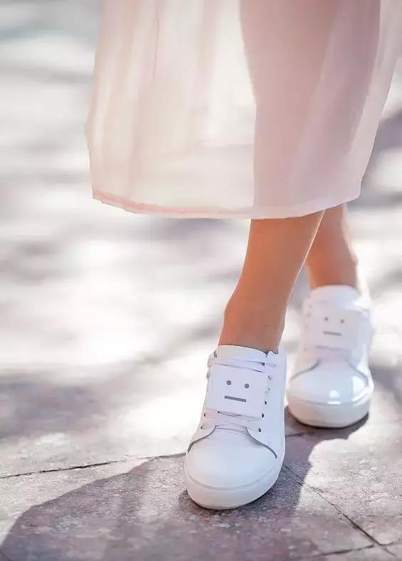 有了AcneStudios，再也不怕妈妈喊我穿秋裤了！