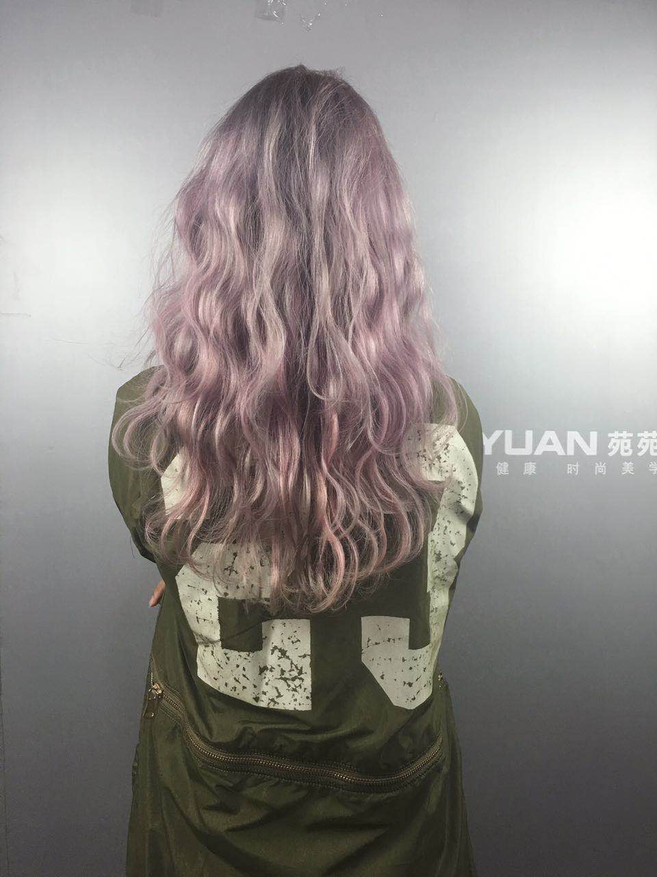 秋季发型参考,秋季发型设计发量多