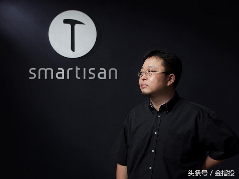 罗永浩回应收购信息,锤子投资人炮轰罗永浩回购协议