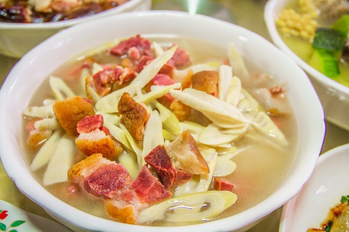 和老公一起宝兴邓池沟一日游,宝兴邓池沟农家乐包吃住价格