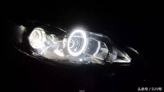 车灯什么光源最亮,常用的车灯光源