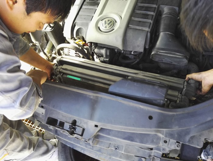 大众eos保养费,大众eos保养