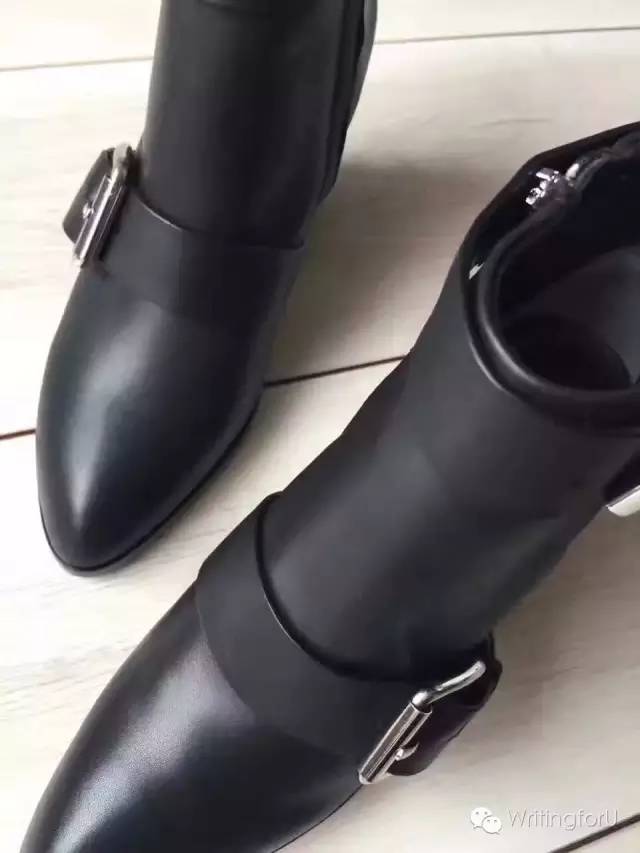 闹，你们要的靴子来了