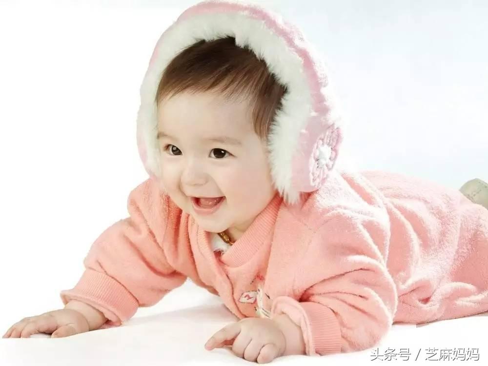 白露宝宝应该怎么穿衣,秋天新生婴儿怎样穿衣