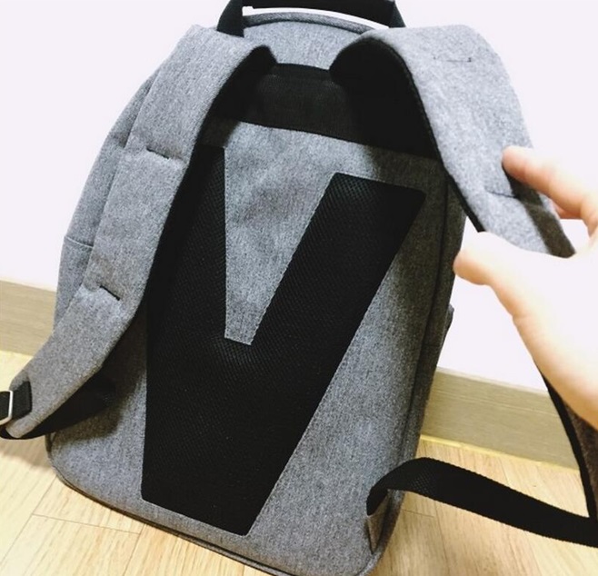 长情不如久伴的图片,陪我很久的双肩包