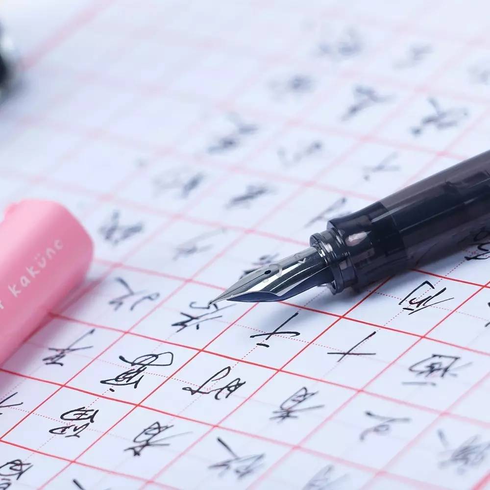 欧弟拜郭德纲为师后怎么没消息了,郭德纲怎么评论欧弟说相声