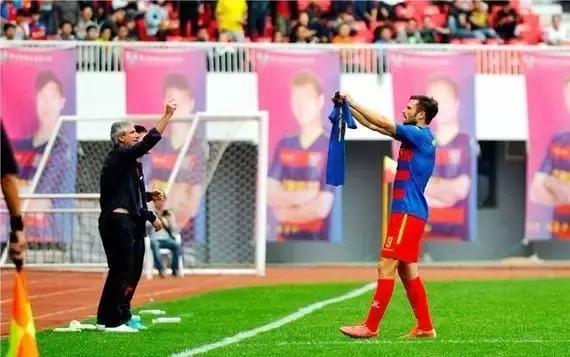 中甲最后一轮权健智诚黄海三队同分，谁能杀出重围？