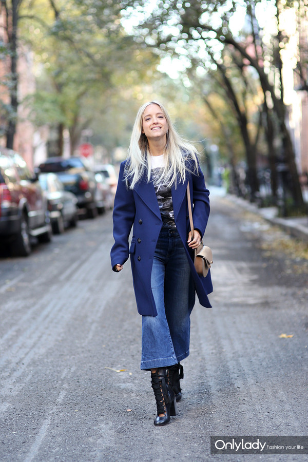 越穿越多的深秋怎么她们却看上去越来越瘦高？