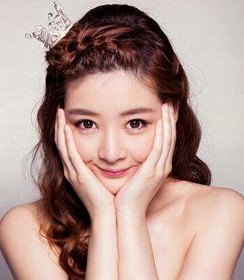 新娘发型按照整体造型设计,最新流行新娘发型教程