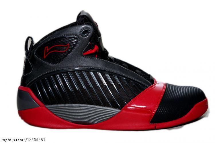 国产李宁的巅峰,李宁驭帅14low对比驭帅14