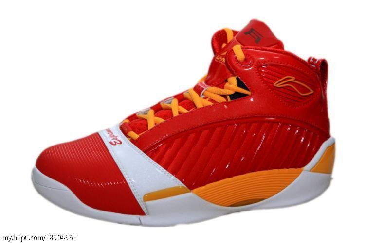 国产李宁的巅峰,李宁驭帅14low对比驭帅14