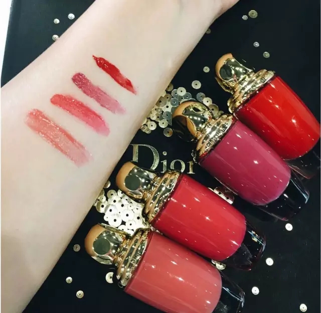 除了ysl星辰口红，还有哪些圣诞限定值得入手！（欧美彩妆篇）